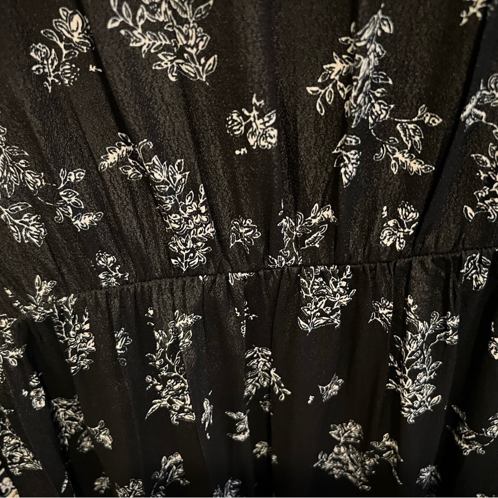 Dress lightweight Eyeshadow brand size M - Picture 8 of 10